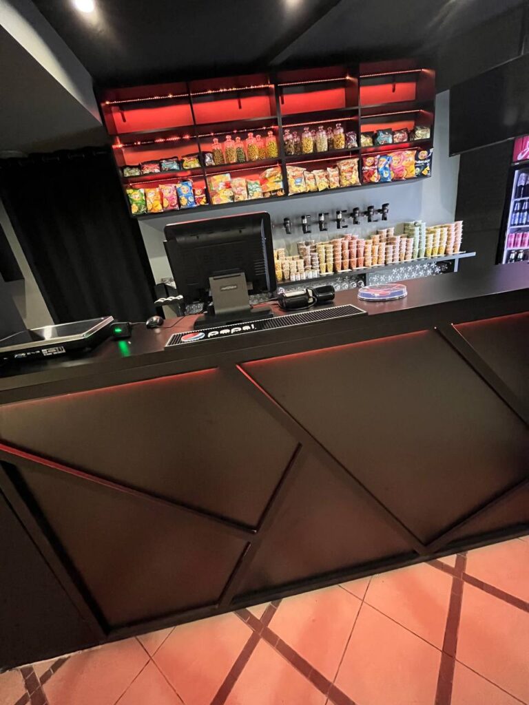 bar